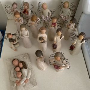 16 assorted Willow Tree figurines